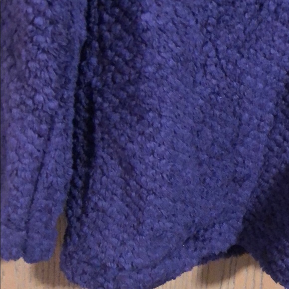 *Fleece* - Picture 5 of 5